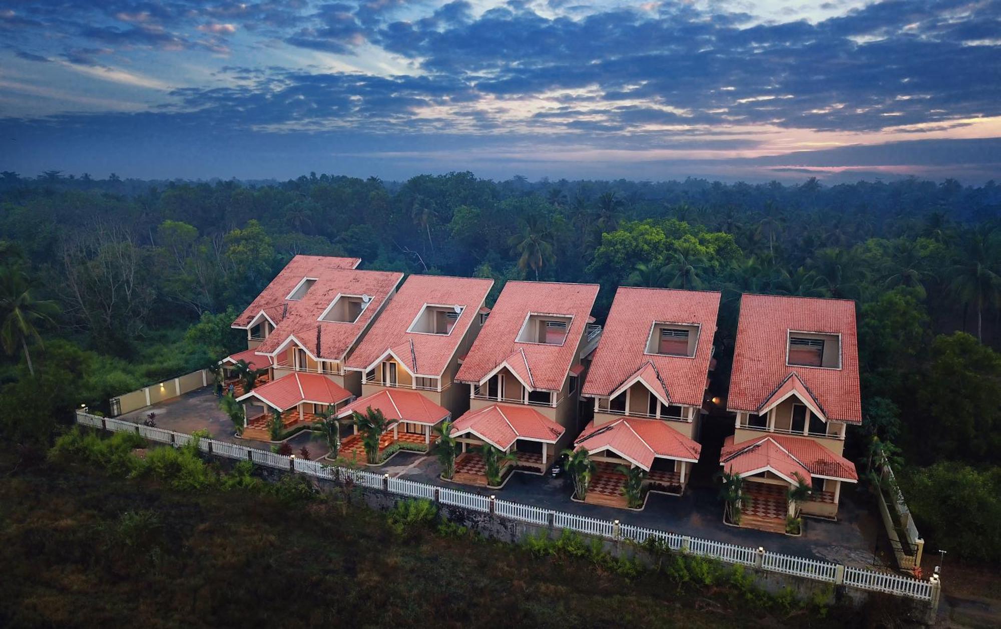 Treehouse Blue Hotel & Villas Colva Exteriér fotografie